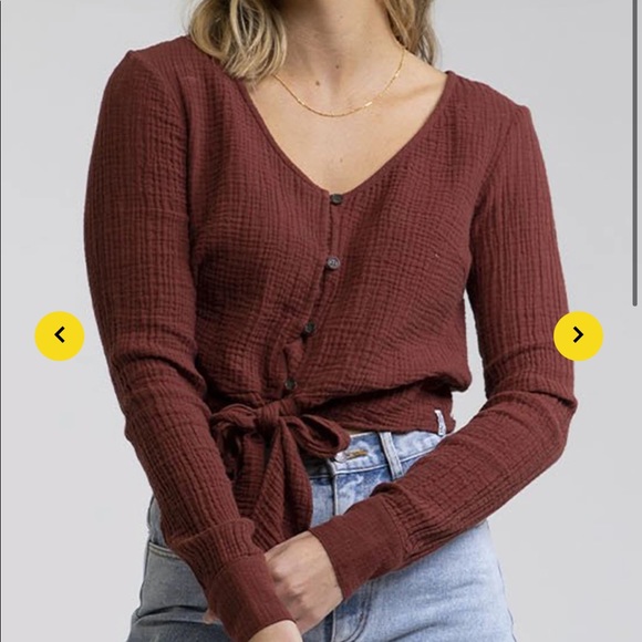 Rhythm Cropped Bottom Up Tie Bottom Blouse - Picture 1 of 5